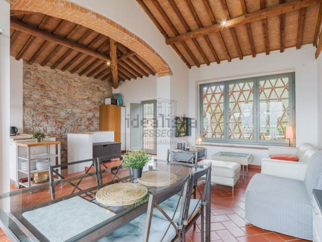 Rustico in vendita a Capannori, Toscana