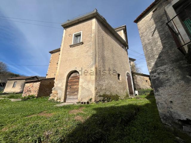 Rustico in vendita a Casalvieri, Lazio