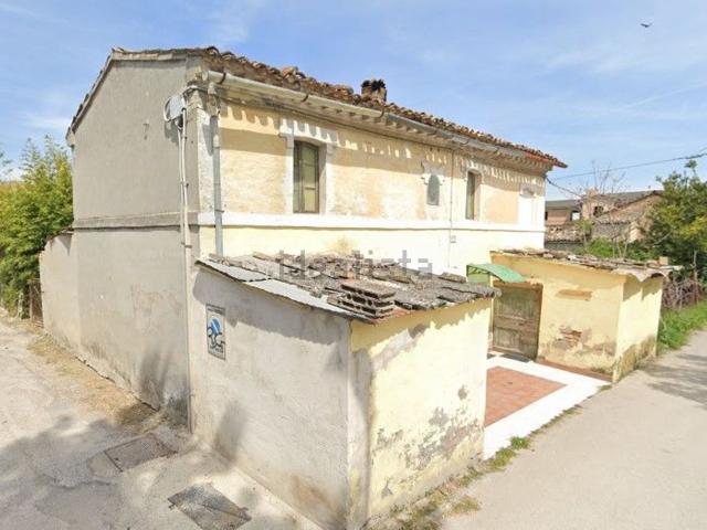 Rustico in vendita a Marche, Macerata