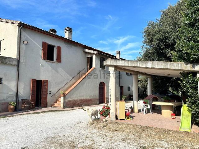 Rustico in vendita a Campiglia Marittima, Toscana
