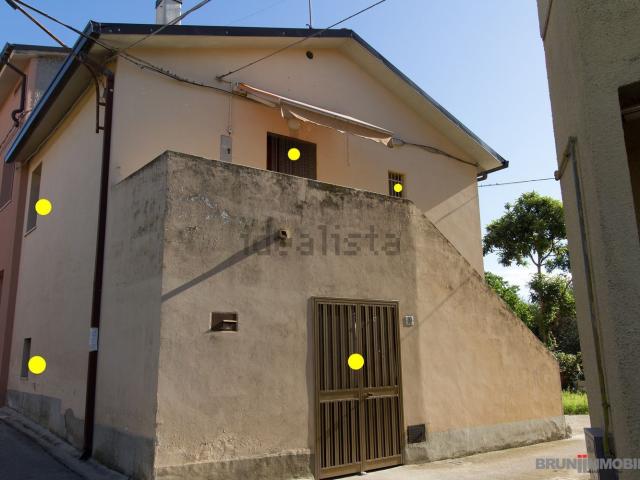 Rustico in vendita a Villa Mascitti, Crecchio