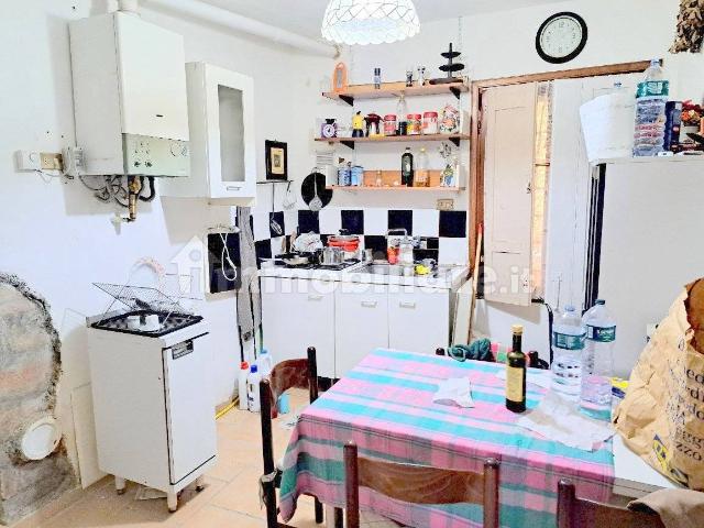 Villa Indipendente in affitto a Mortara, Lombardia