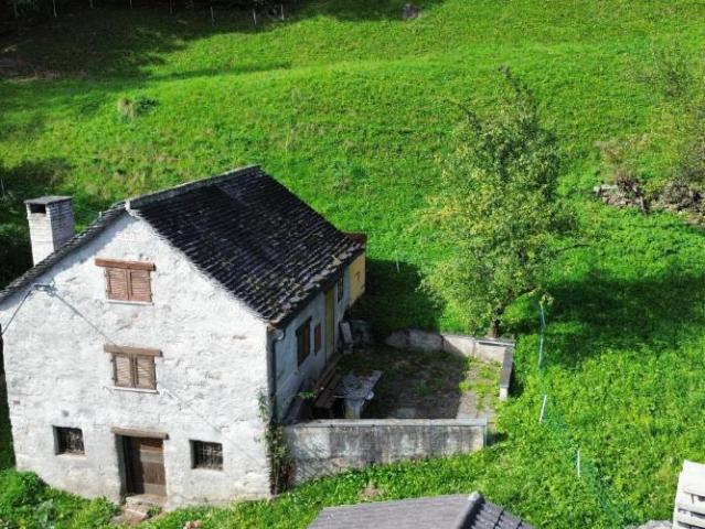 Haus mieten in Cará Comprovasco, Acquarossa