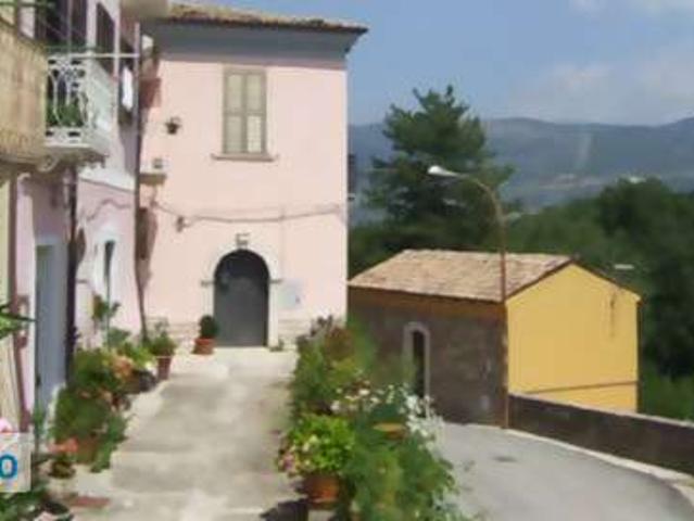 Appartamento in affitto a Cantalupo Del Sannio, Molise