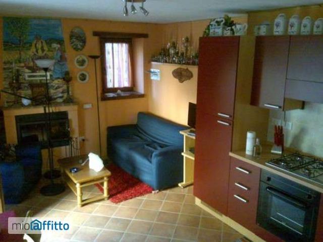 Appartamento in affitto a Ferriere, Reggio Emilia