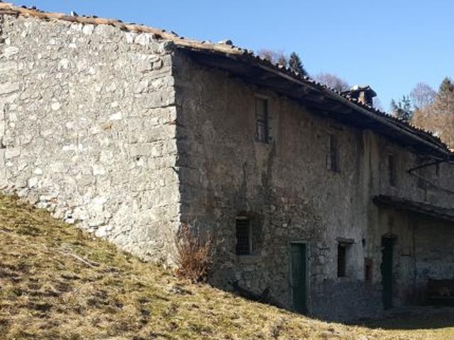 Terreno in vendita a Ardesio, Lombardia