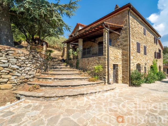 Casa in vendita a Loro Ciuffenna, Toscana