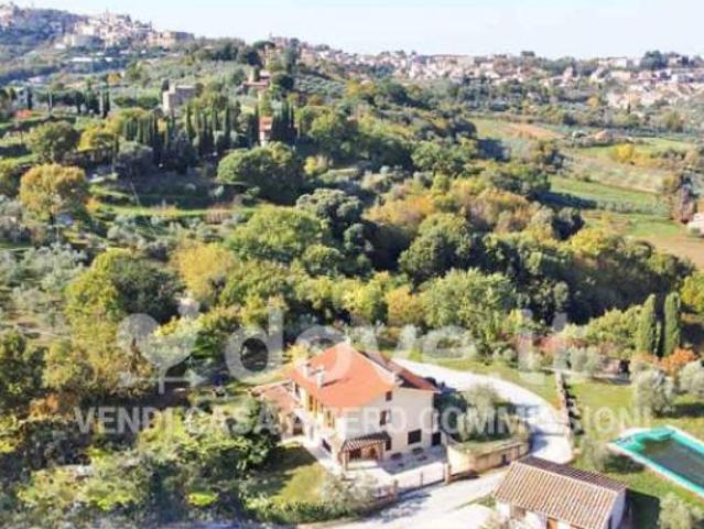 Terreno in vendita a Abbadia Di Montepulciano, Toscana