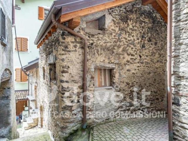 Terreno in vendita a Pagnona, Lombardia