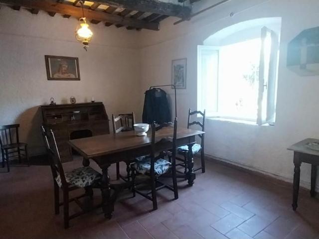 Villa Indipendente in affitto a Calci, Toscana