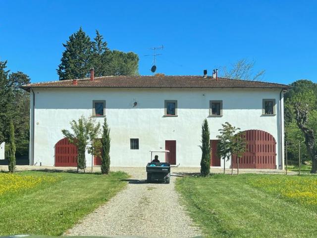Villa Indipendente in affitto a Unione dei Comuni Circondario dell'Empolese Valdelsa, Empoli