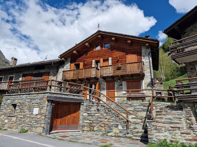 Rustico in affitto a Carotte, Chiesa In Valmalenco