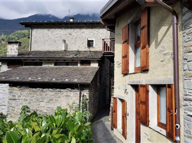 Rustico in affitto a Chiesa In Valmalenco, Lombardia