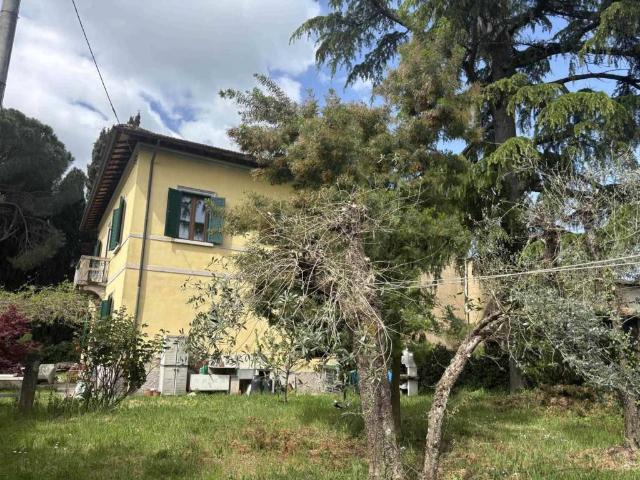 Rustico in affitto a Montevarchi, Toscana