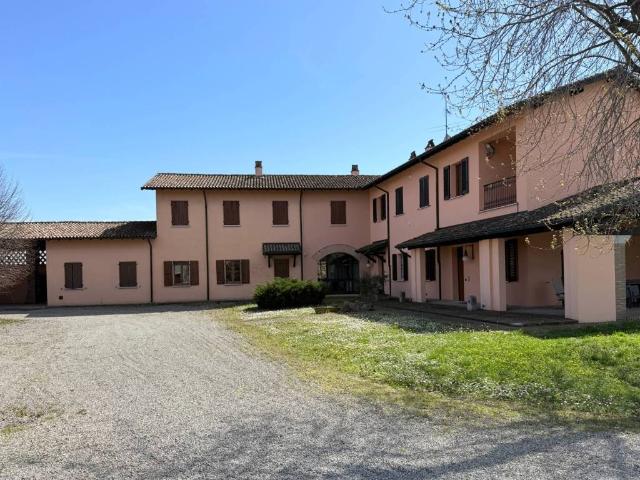 Rustico in affitto a Pizzale, Lombardia