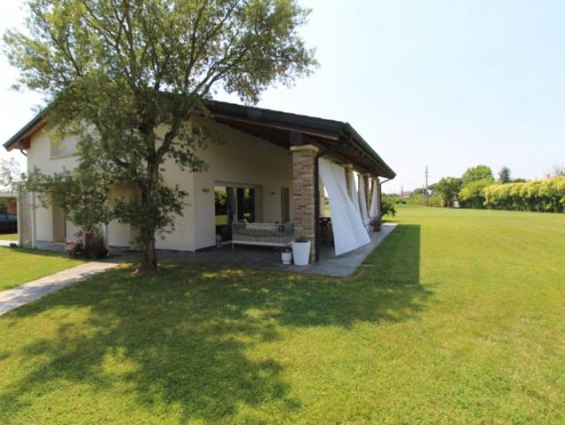 Villa Indipendente in affitto a Rubano, Veneto