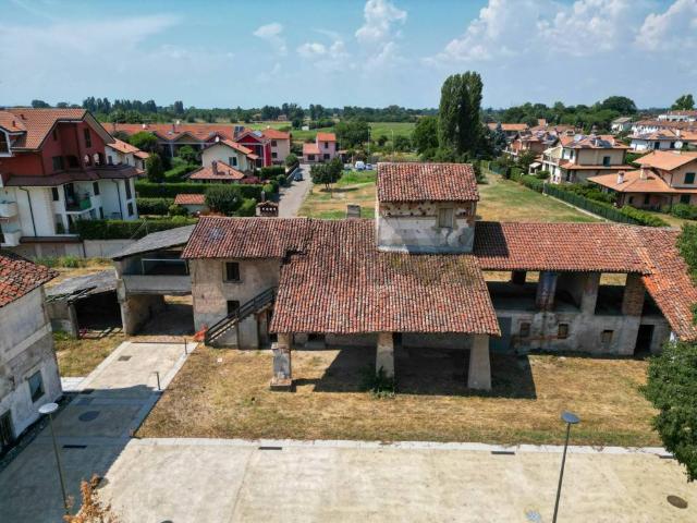 Rustico in vendita a Abbiategrasso, Lombardia
