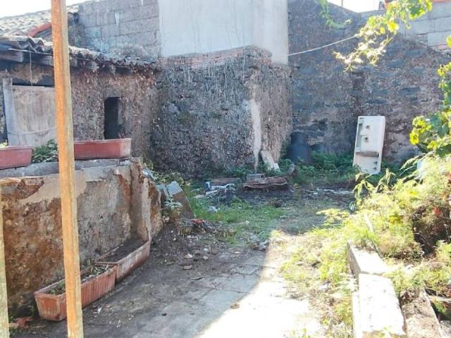 Rustico in vendita a Aci Bonaccorsi, Catania