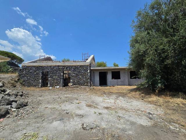 Rustico in vendita a Pozzillo Superiore, Acireale