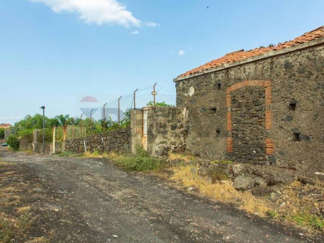 Rustico in vendita a Acireale, Sicilia