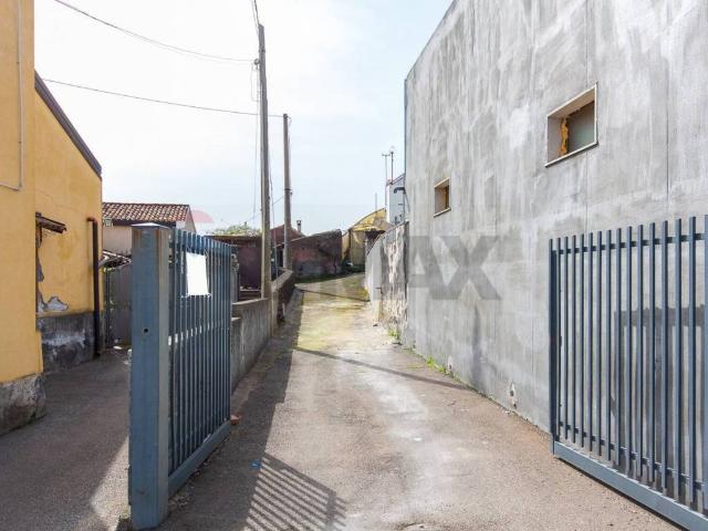 Rustico in vendita a Acireale, Sicilia