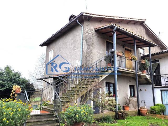 Rustico in vendita a Acquapendente, Lazio