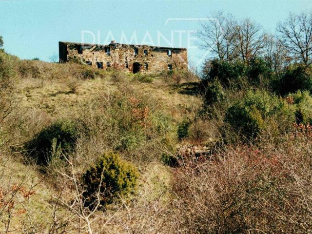 Rustico in vendita a Acquapendente, Lazio