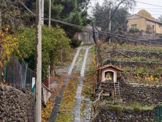 Rustico in vendita a Adrano, Sicilia