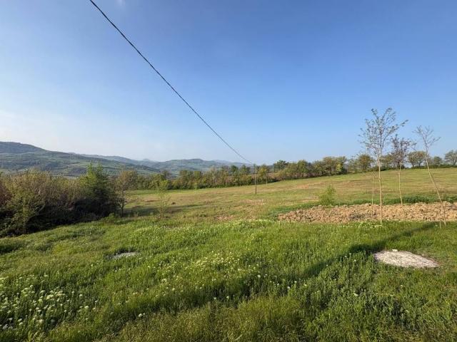 Rustico in vendita a Agazzano, Reggio Emilia