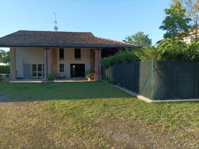 Rustico in vendita a Agazzano, Reggio Emilia