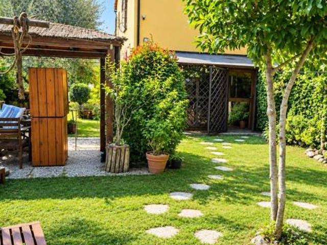 Rustico in vendita a Ferruccia, Agliana