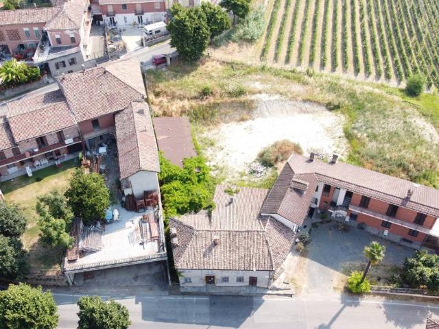 Rustico in vendita a Piemonte, Asti
