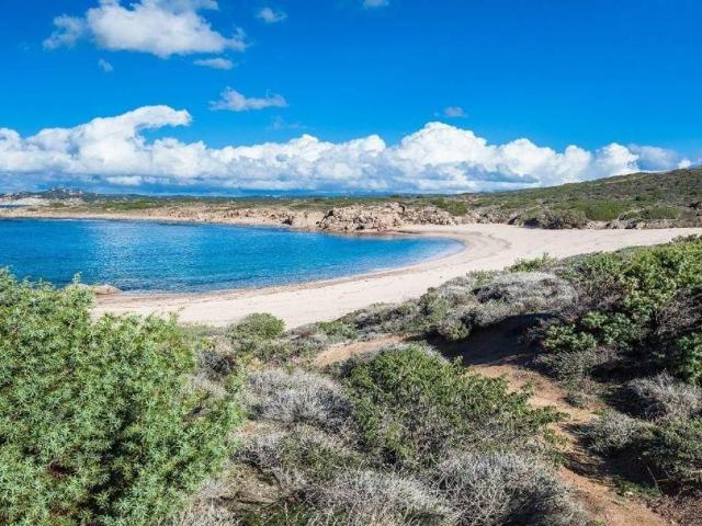 Rustico in vendita a Aglientu, Sardigna/Sardegna