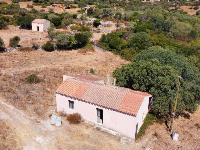 Rustico in vendita a Aglientu, Sardigna/Sardegna