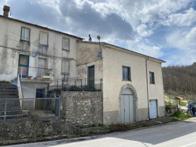 Rustico in vendita a Agnone, Molise