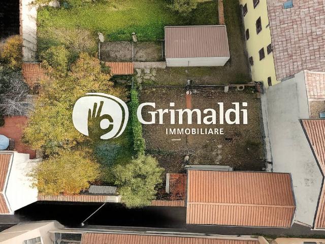 Rustico in vendita a Agrate Brianza, Lombardia