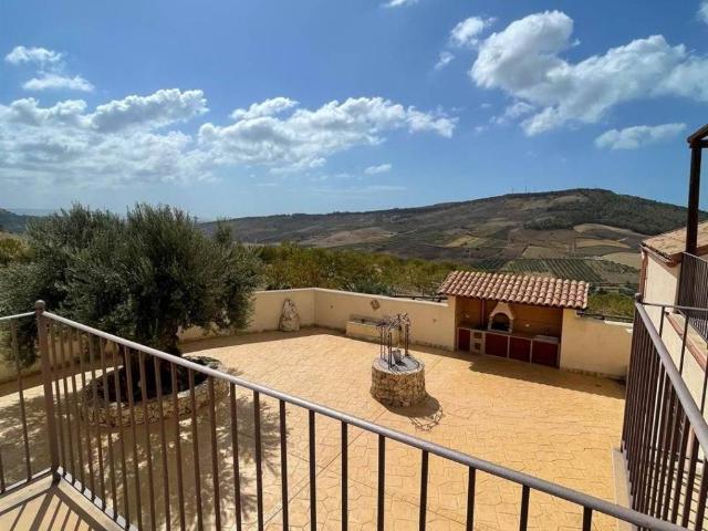 Rustico in vendita a Agrigento, Sicilia
