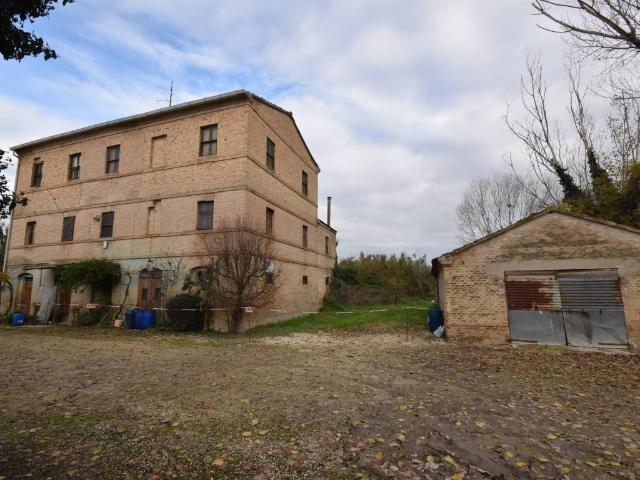 Rustico in vendita a Marche, Ancona
