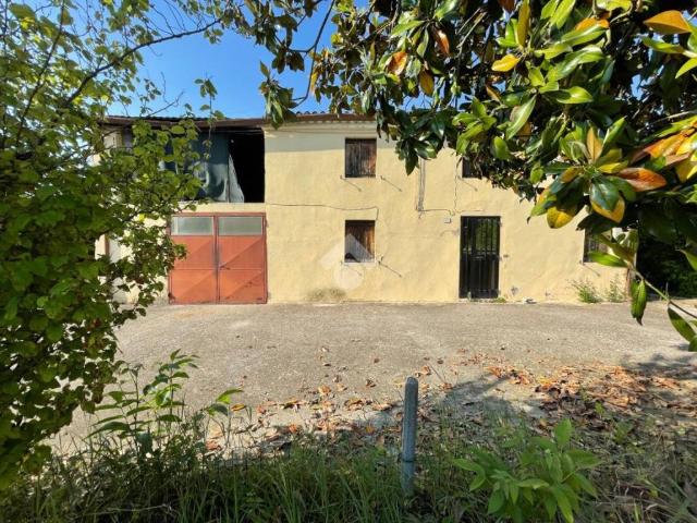 Rustico in vendita a Agugliaro, Veneto