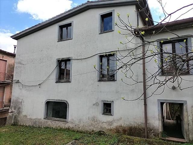 Rustico in vendita a Cellara, Aiello del Sabato