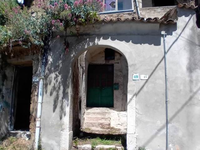 Rustico in vendita a Santa Caterina, Airola