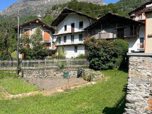 Rustico in vendita a Unione Montana di Comuni delle Valli di Lanzo, Ceronda e Casternone, Piemonte