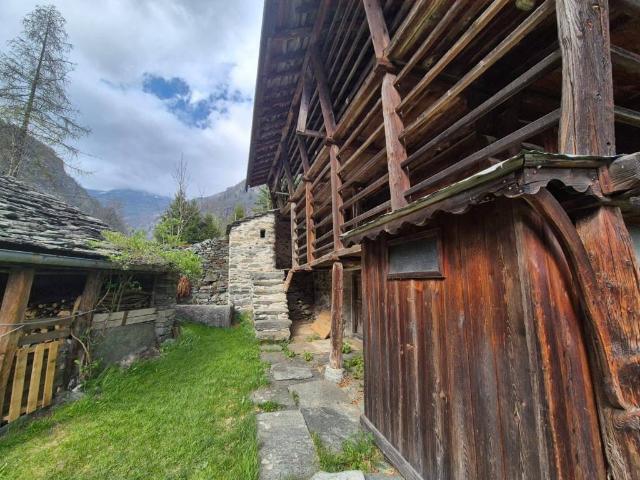 Rustico in vendita a Piemonte, Vercelli