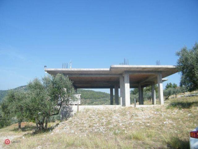 Rustico in vendita a Alatri, Lazio