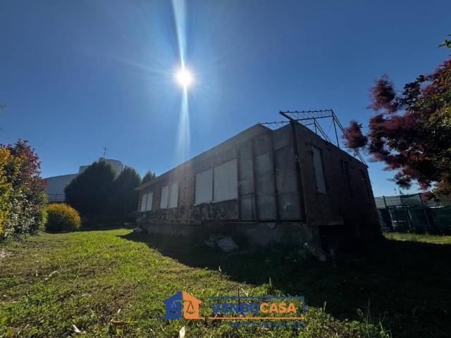Rustico in vendita a San Cassiano, Piemonte
