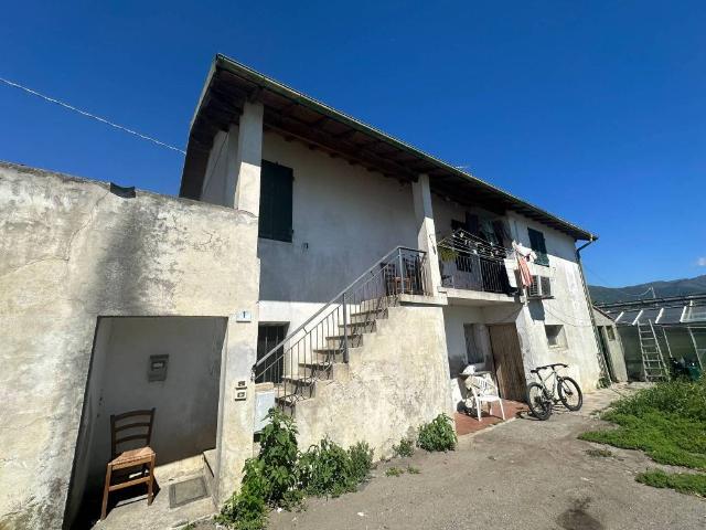 Rustico in vendita a Bastia, Albenga