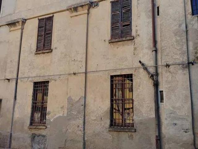 Rustico in vendita a Albese con Cassano, Albese