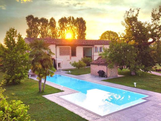 Rustico in vendita a Albignasego, Veneto
