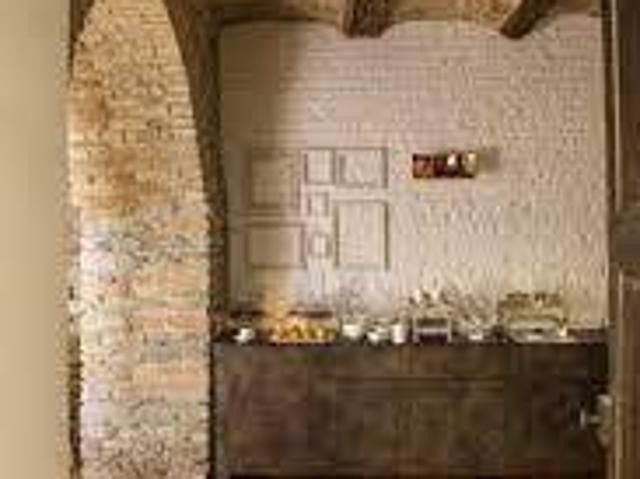 Rustico in vendita a Colline Matildiche, Re