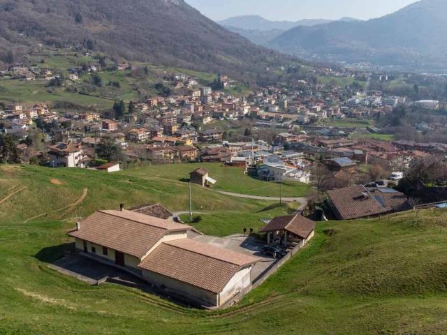 Rustico in vendita a Bondo Petello, Albino
